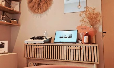 Laura V Institut : Coiffeur à Fontaine-l'Évêque