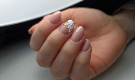 NBM & Co - Ongles et Formations : Manucure à Vercel-Villedieu-le-Camp