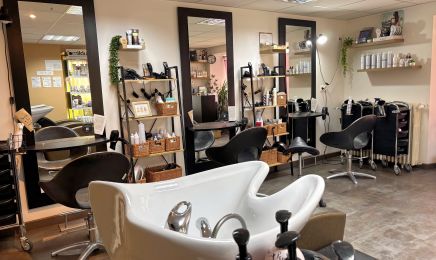 Le Salon : Coiffeur à Coupiac