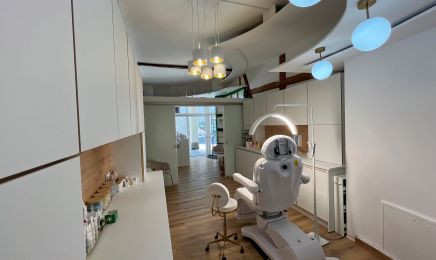 Praxis Feinschliff Nürtingen Inh. Linda Varitimidis – Ästhetik, Hyaluron, Mesotherapie: Kosmetikstudio in Nürtingen
