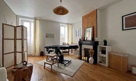 Chloé D Massages : Institut de beauté à Saint-Jean-le-Blanc