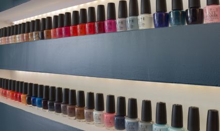 Now Esthétique - Bar à ongles et épilation : Manucure à Vincennes