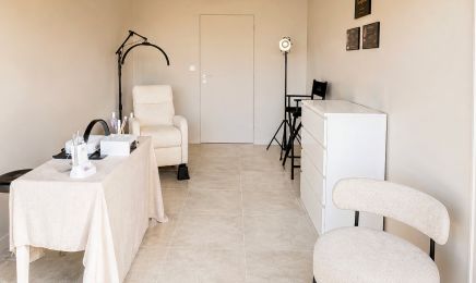 Mehina Beauty Studio : Manucure à Beaugeay