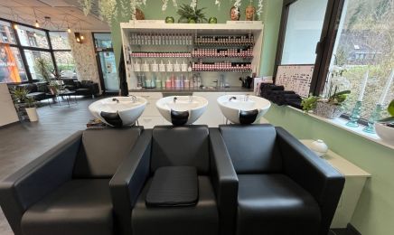 Wolke Sieben - Friseurhandwerk mit Herz: Kosmetikstudio in Neuerburg