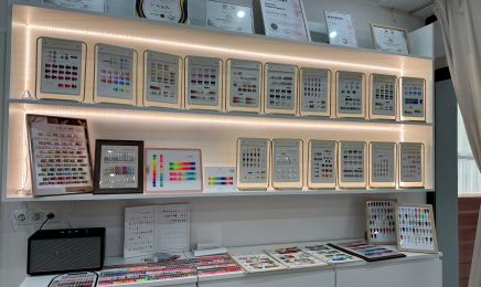 Elite Nails & Lashes : Kosmetikstudio in Fürth