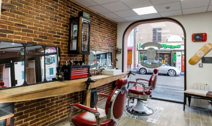 La Casa Del Barbiere - La Roche : Coiffeur à La Roche-sur-Foron
