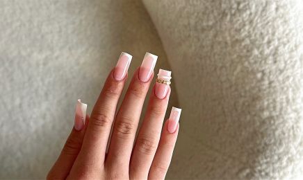 AJ Institut  - Centre de bronzage, hammam, ongles, cils et sourcils : Spa à Perpignan