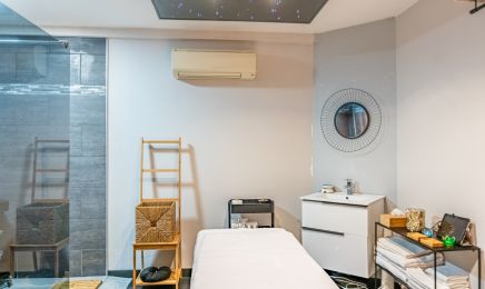 L'Autre Institut de Beauté by Princ'ESS : Manucure à Bordeaux