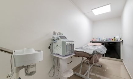 Eternail  : Manucure à Toulouse