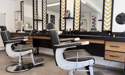 YasYous Haarstudio: Friseur in Wiesbaden