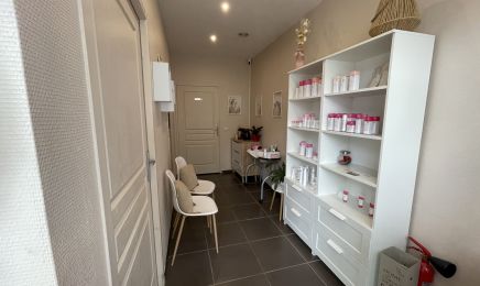 Rêve de Beauté : Manucure à Mériel