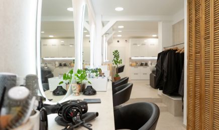 Mélanges et Couleurs : Coiffeur à La Farlède