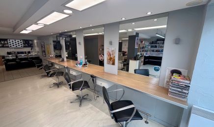 KROONER - Brou : Coiffeur à Brou