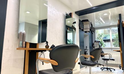 L’instant Coiffure - Nadine Guillois  : Coiffeur à Ombrée d'Anjou