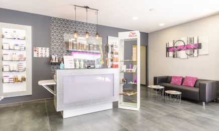 Di Nola hair designer : Coiffeur à Saint-Bonnet-de-Mure