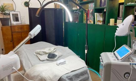 L’INSTANT COIFFURE / SALON SEKURA - Marseille : Institut de beauté à Marseille