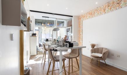 ONGLE LILI : Marseille 1er  : Institut de beauté à Marseille