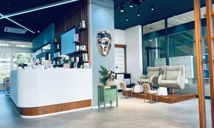 Bircan Akgün Kosmetikstudio & Berches Hair Design Studio: Friseur in Sindelfingen