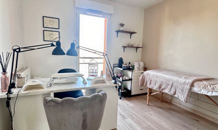  M Beauty Studio : Manucure à Bourgoin-Jallieu