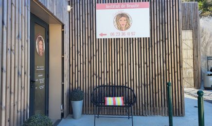 Joelle Esthétique : Coiffeur à Bonifacio