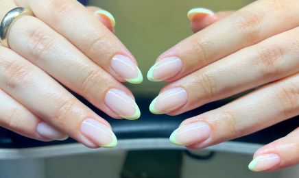 Oryo Nails : Manucure à Etterbeek