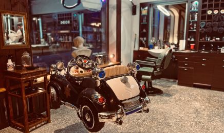Dino‘s Barber Haus: Kosmetikstudio in Oberammergau