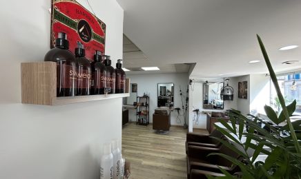 La coiffure by em : Coiffeur à Montmarault