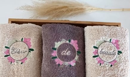 Élixir de Beauté  : Manucure à ROYAT
