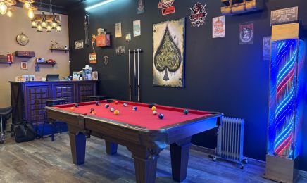 Barber club saloon  : Barbier à Épernay