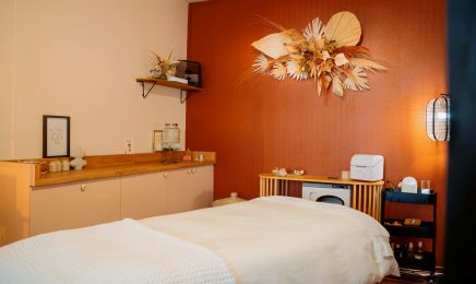 Studio Wellness by Les Procrastineuses : Manucure à Tours