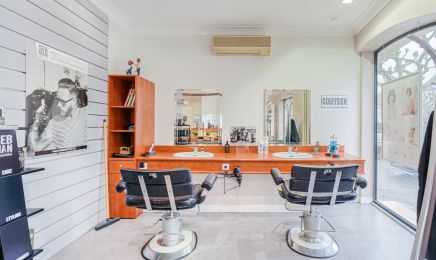 Viva La Vie by Arnault Coiffure - Guiton : Coiffeur à La Rochelle