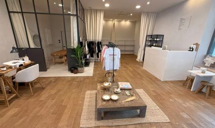 R'Beauty chez Naia Studio  : Manucure à Cagnes-sur-Mer