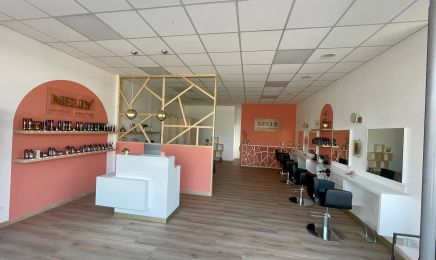 NELLY coiffeur créateur  : Coiffeur à Montluçon
