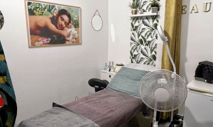 Chloé Beauty Nails  : Manucure à Marseille