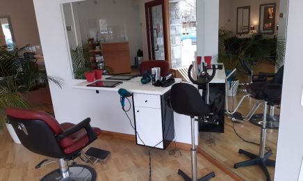 Rien qu'un Instant : Coiffeur à Plerguer