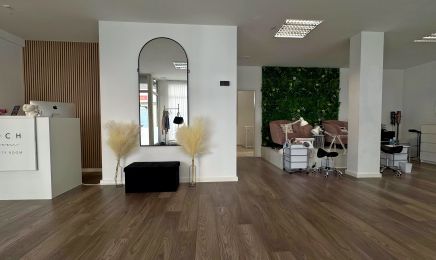 Peach B-Room (Your Beauty Room): Kosmetikstudio in Aalen