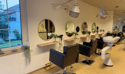Selinas Hairstudio: Barbershop in Hameln