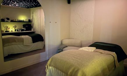 Escapade Beauté - Facialiste- Kobido : Manucure à Saint-Louis