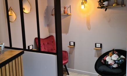 Un Hair de Camille  : Coiffeur à Marcey-les-Grèves