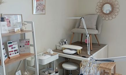 JNails : Manucure à Saint-Pierre-du-Mont