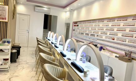 Nails by Thanh Saint Guilhem : Coiffeur à Montpellier