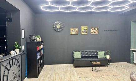 Lio Barbershop: Kosmetikstudio in Dingolfing