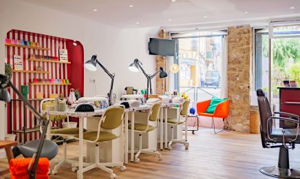 AU SALON : Coiffeur à Vence