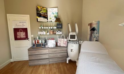 Institut de beauté Nymphea : Manucure à Castres