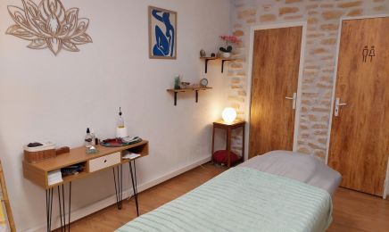 Om' Bien-Être : Institut de beauté à Bernay