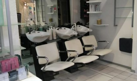 Friseure Haar-Genau By Sanela : Friseur in München