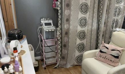 Mawii Beauty  : Manucure à Bolbec