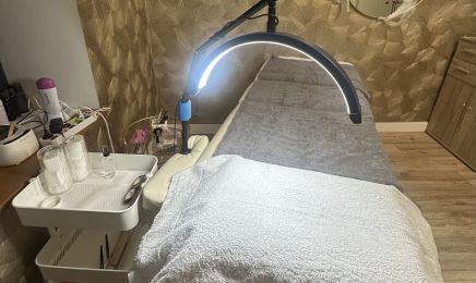 WeNails • Esthétique, Ongles & Cils : Institut de beauté à Cherbourg-en-Cotentin