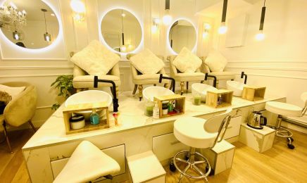 Ongles et Beauté Alsace Lorraine  : Manucure à Toulouse