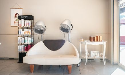 Gomina Diffusion Coiffure - Trans-en-Provence  : Coiffeur à Trans-en-Provence